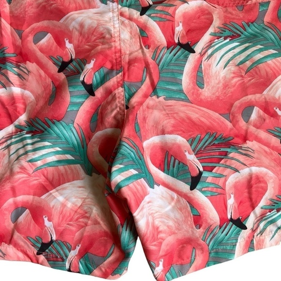 NWT Old Navy Mens 5” Swim Trunks Pink Flamingos Tropical Print Sz 3XL - Picture 10 of 16